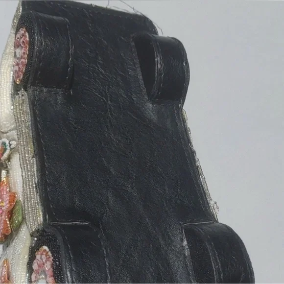 Mary Frances Day Trip purse
GORGEOUS & FUN sparking joy! - Picture 12 of 14